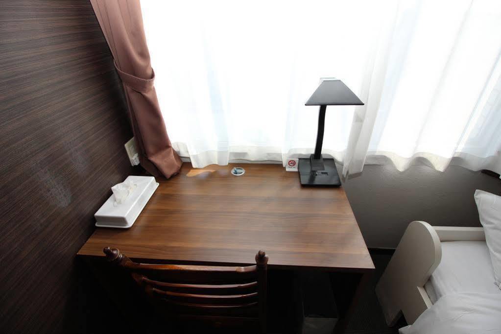 Hotel Chrysantheme Kyoto Buitenkant foto