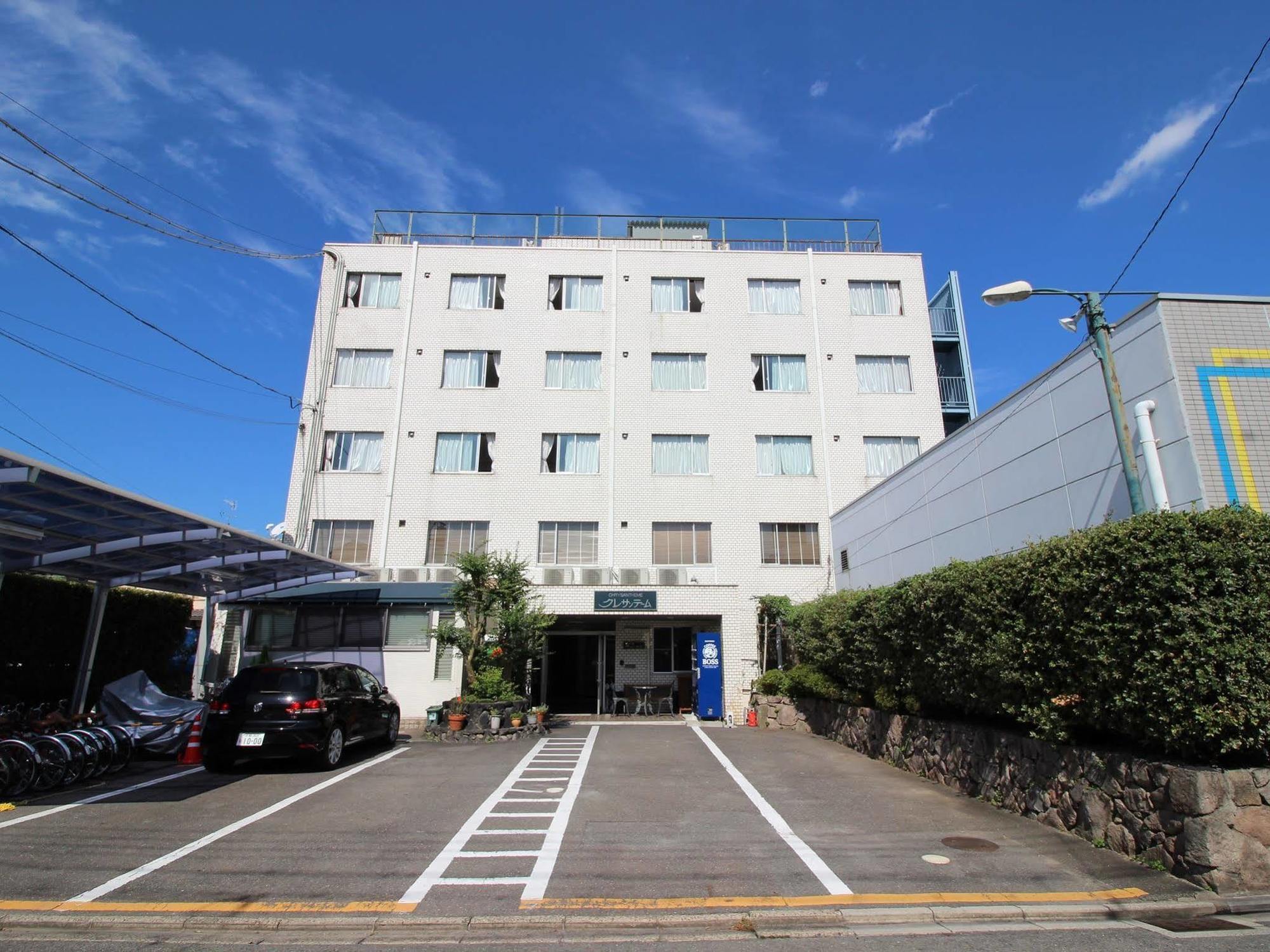 Hotel Chrysantheme Kyoto Buitenkant foto